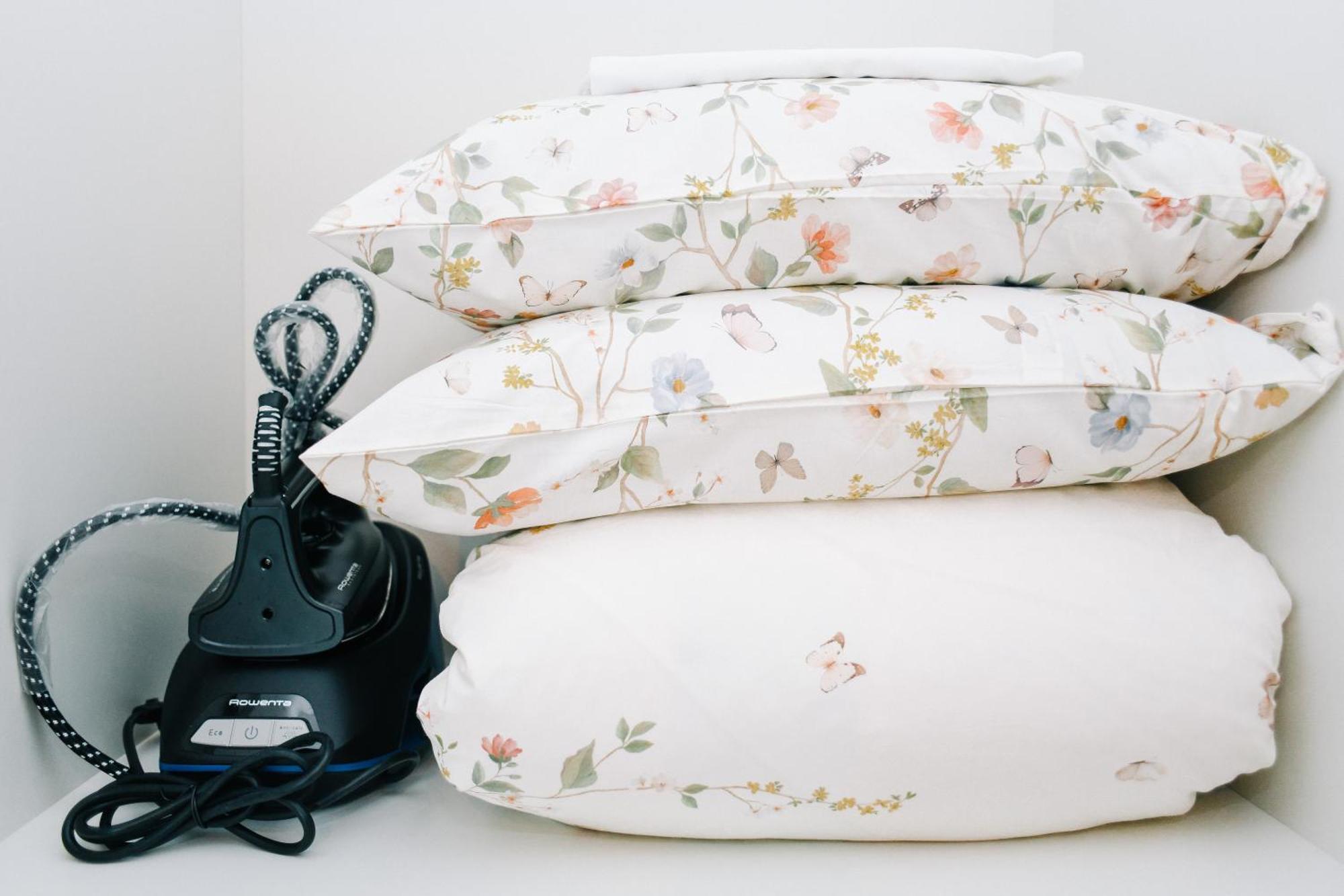 Lora Rose Suite ,Free Parking, Self Check In,2 Como Exteriér fotografie