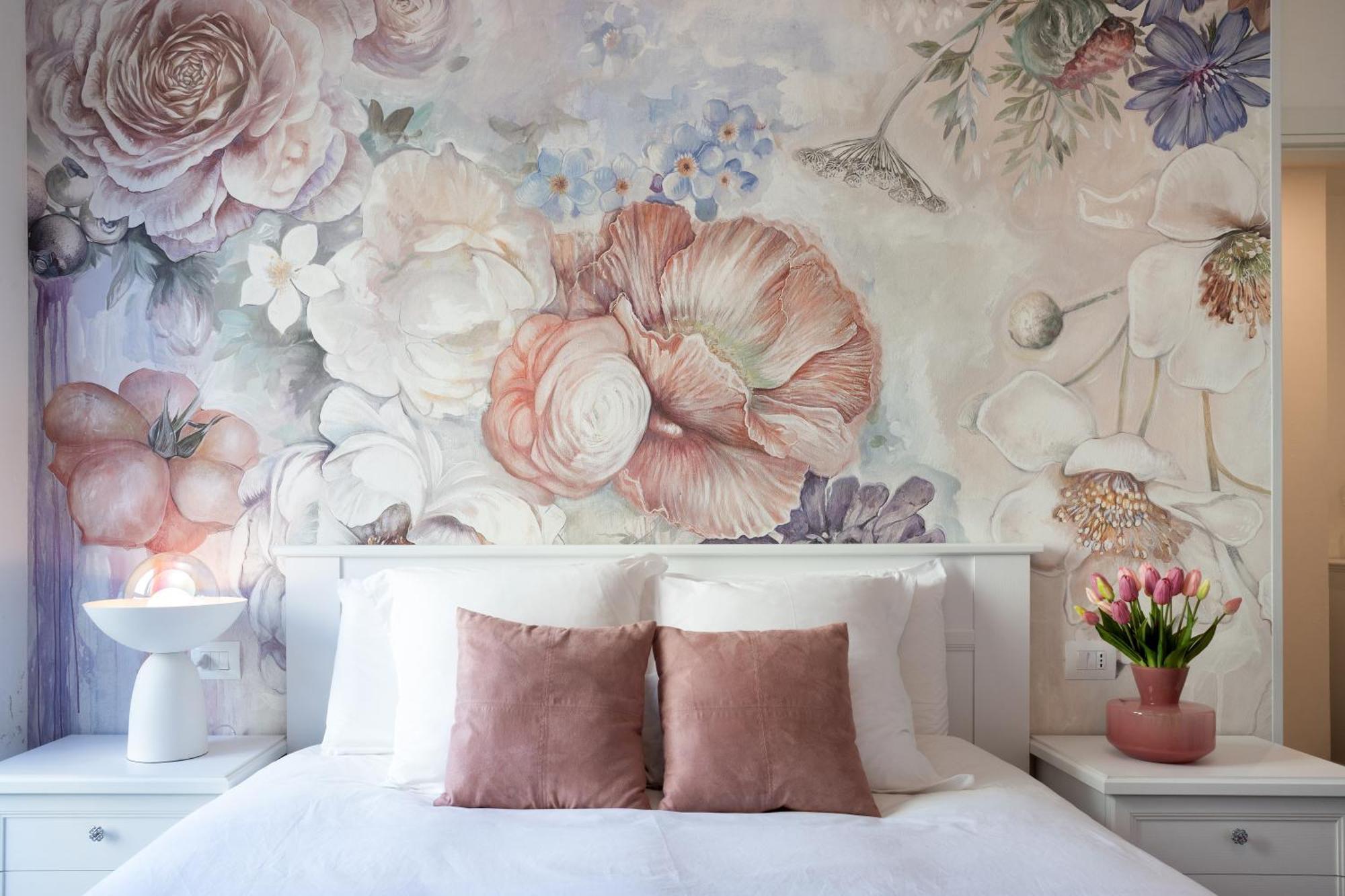 Lora Rose Suite ,Free Parking, Self Check In,2 Como Exteriér fotografie